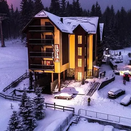 Apartment Lola 5 *
